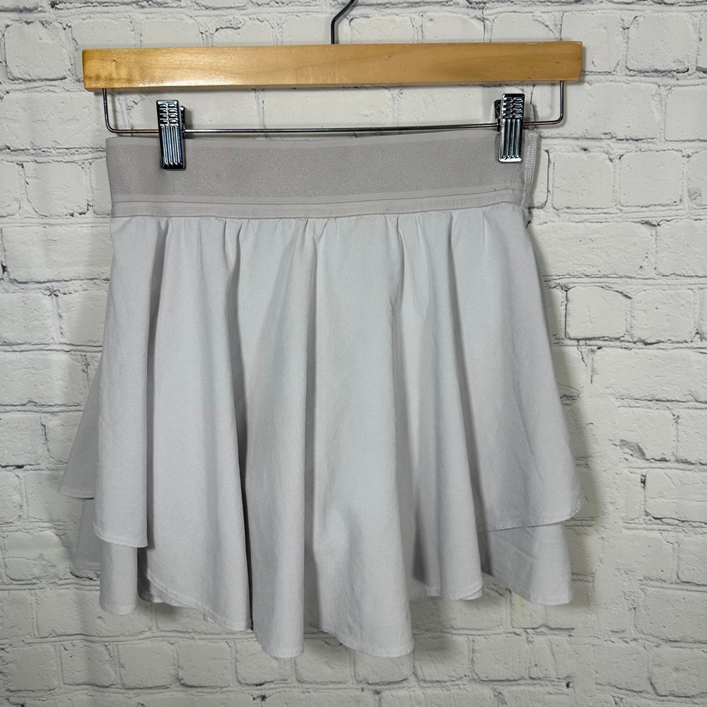 Lululemon Court Rival High Rise Tennis Skirt Size 4 Skort LW8ABUT